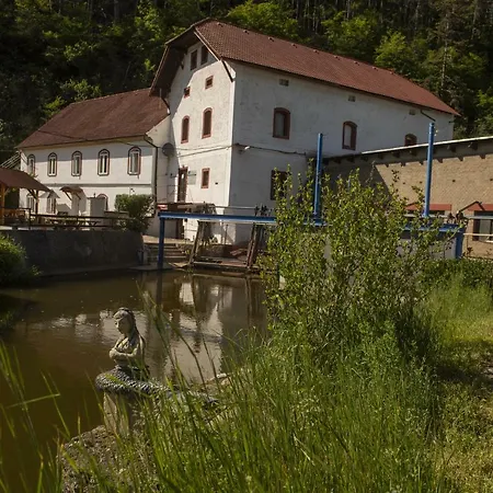 Vyhlidka Slovice Hotell 3*
